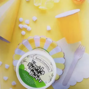 Bombcosmetics – Vanilla Cleansing Shower Butter 365ml